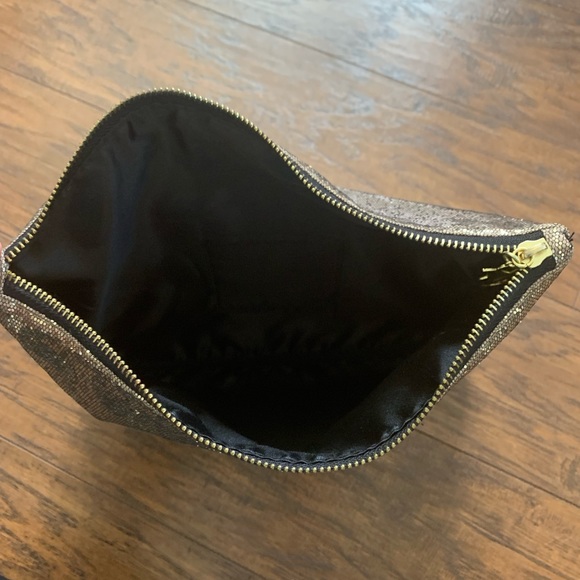 Victoria Secret glitter gold pochette clutch xmas - Picture 5 of 8